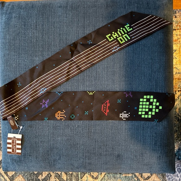 Henri Bendel Whimsy Skinny Mini silk scarf – Shinji x HB NWT Game On!!!! - Picture 1 of 4